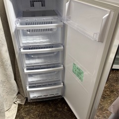 三菱電機 ノンフロン冷凍庫 MF-U12H-W 121L の画像