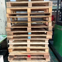 早い者勝ち！木製パレット合計16枚　1枚からの画像