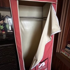 衣装ケースの画像