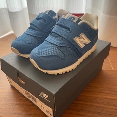 ニューバランス スニーカー 13cm の画像