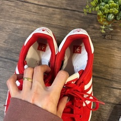 adidas originalスニーカー(美品)の画像