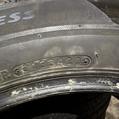 215/60/17 2022年製 ブリザックVRX2 5部山の画像