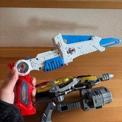 キングオージャー　ブンブンジャー　の画像