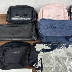 【お売りします】ポーチ 化粧ポーチ 小物入れ おまとめ 16点 ニナリッチ マリークワント ピエールカルダン 含むの画像