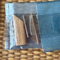 コンセントカバー★木目調2本★1mとの画像