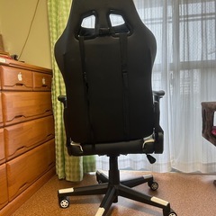 【商談中】
ゲーミングチェアの画像
