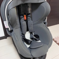 チャイルドシート エールべべ クルット4i リラクシーの画像