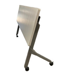 オカムラ　okamura　スタッキングテーブル　W1500　（在庫：2）の画像