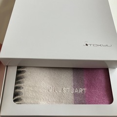 ジルスチュアートの画像