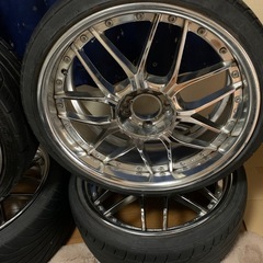 ホイール19インチ
の画像