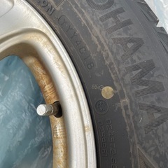 スタッドレスタイヤの画像