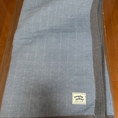 【無料】コタツ机+コタツ布団+ラグ3点セット（引き取り限定）の画像