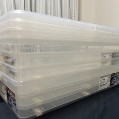 キャスター付きベッド下収納4個の画像