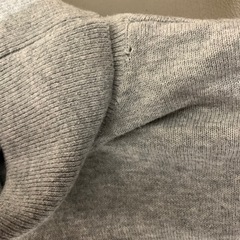 H&M タートル　メンズM グレーの画像