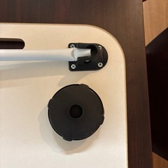 机　足が折れて片方うまく立ちませんの画像