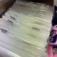 お話中　新品クリアーホルダーA4 訳ありアスクル　の画像