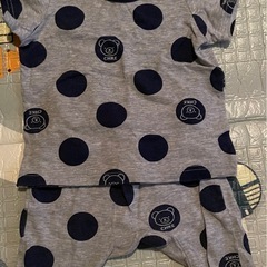 【販売再開】男児ロンパースなど10着セット　50〜80cmの画像