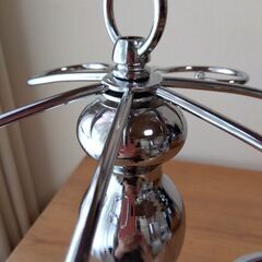 ワイングラスホルダー 吊り下げ 6個掛用  置き型 スタンド シャンパン ワイングラススタンドの画像