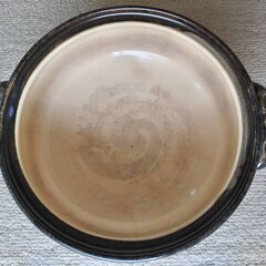 鍋 容器 陶器 直火の器・陶板鍋 調理器 土鍋 フライパン 耐熱陶器 和食器 窯元 煮物 スープ オーブン料理 キムチチゲ キムチチーズ鍋・キムチ豆乳鍋・豚キムチ鍋 豆乳鍋 寄せ鍋すき焼 もつ鍋 ホルモン鍋 ちゃんこ鍋 醤油・みそ・塩 水炊き 鶏鍋 鶏つくね鍋・鶏塩鍋・白湯鍋 トマト鍋 おでん カレー鍋の画像