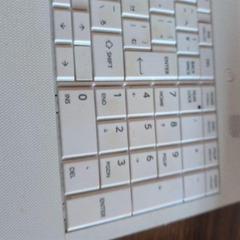 Toshiba dynabook ホワイトの画像