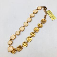 ss8228　ネックレス 3本セット ゴールド系 アクセサリー モチーフ 華やか ゴージャス 秋冬アクセ ニット 合わせ 金色 冬の アクセサリー ネックレス 中古の画像