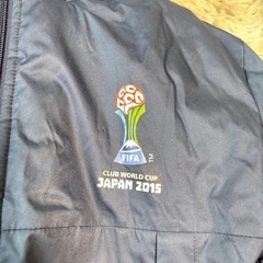 【新品】アディダス　ベンチコート　【M】ネイビー　サッカー　スポーツ　防寒　中綿の画像