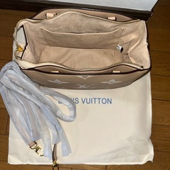 ショルダーバッグの画像