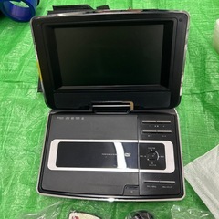 Dioconnect DPD-700i ポータブルDVDプレーヤーの画像