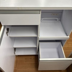 ☆ドリーム荒牧店☆ジモティー割引有☆【クリーニング済み】組立式レンジ台の画像