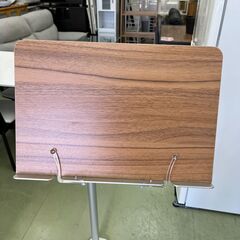 【リサイクルショップ ピカソ 小松原】🌈✨【多機能‼️自由自在スタンド】タブレット・読書用✨角度＆高さ調整OK✨★1123★の画像