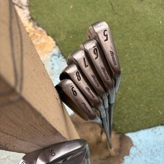 パター8本入りゴルフケースの画像