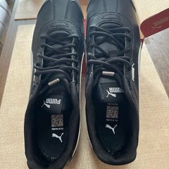PUMAスニーカー（新品)の画像