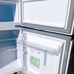 M671 Hisense 冷蔵庫 2ドア 87L ホワイト 2023年製 HR-B91HW の画像