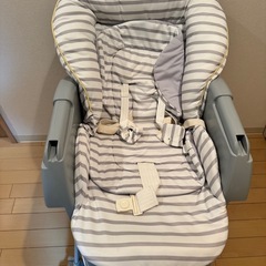 アップリカ　ハイローチェアの画像