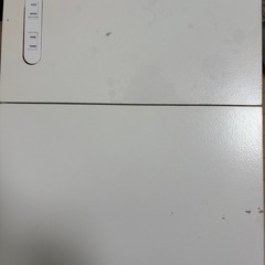 デスクにもなるドレッサーの画像