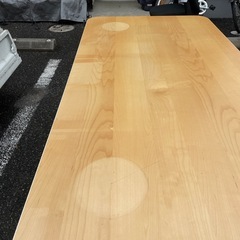 昇降式デスク IKEA BEKANT の画像