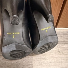 パンプス ヒール7cm サイズSの画像