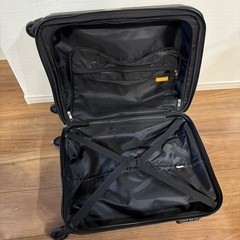 スーツケースの画像