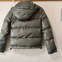 ダウンジャケット（未使用に近い)の画像