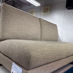 《リユースマン倉敷》ニトリ 2人掛けリビングダイニングソファ コンセント付き ベージュ 肘掛けなしの画像