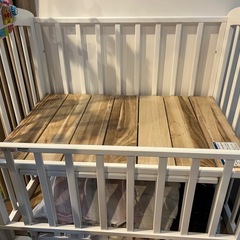 4点セット！アンパンマンメリー　ハイシートベビーベッド　ベッド　木製　ホワイト　ファルスカ　持ち運びベッド　プレイジム　の画像