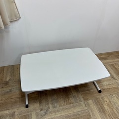 昇降可能テーブルの画像