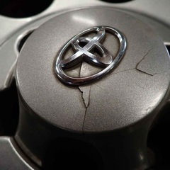 トヨタ fjクルーザー スタッドレス 4本 265/70R17×7.5J ダンロップ 
純正アルミ の画像