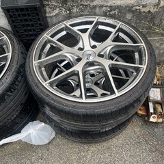 受付終了しました。ラルグス車高調　19インチホイールの画像