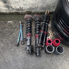 受付終了しました。ラルグス車高調　19インチホイールの画像