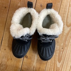 Nikeスノーブーツ23.5センチの画像