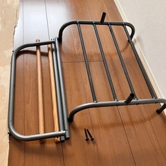 ハンガーラック(コート掛け)の画像