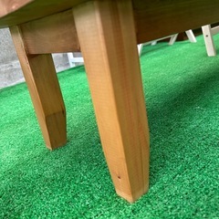 木製のテレビ台の画像