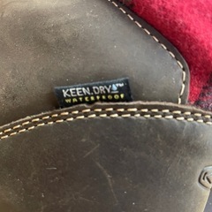 KEENの防寒ブーツ23.5cmの画像