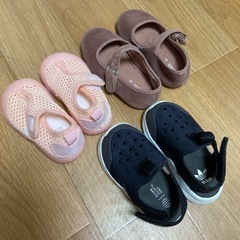 子供　靴　サンダルの画像